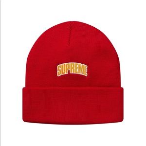 Supreme crown red beanie. FW18.